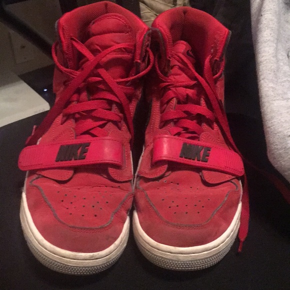 Jordan Flight shoes size 10 - Picture 2 of 3